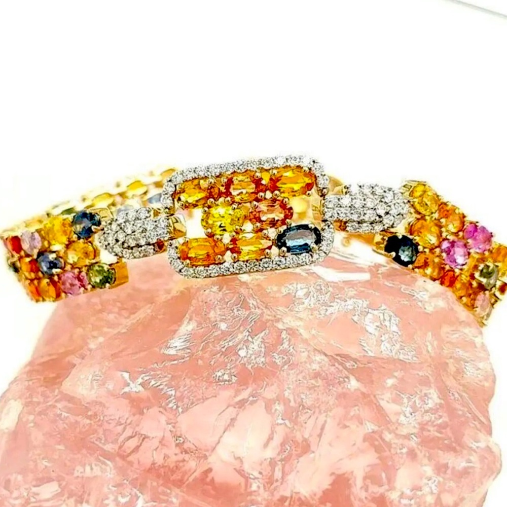 Stunning 14k Gold Multi Color Sapphire (21.5 ct) Diamond (1.45 ct) Bracelet